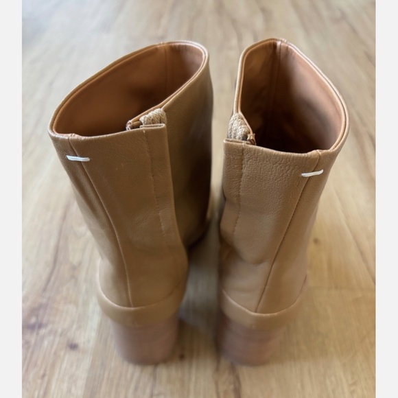 ★NEW With Box Org.$1420  MAISON MARGIELA Tabi Ankle Boots Nude EU38.5★ - Picture 5 of 10